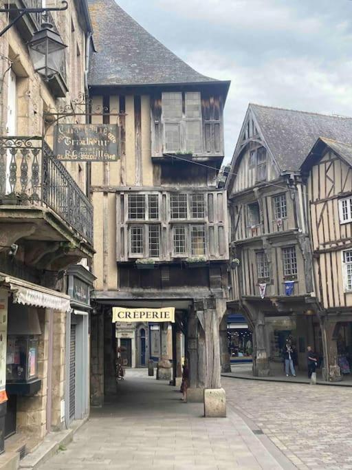 La Belle Consigne - Appartements Dinan Centre Gare Εξωτερικό φωτογραφία