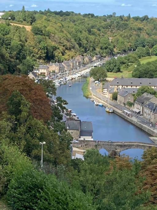 La Belle Consigne - Appartements Dinan Centre Gare Εξωτερικό φωτογραφία