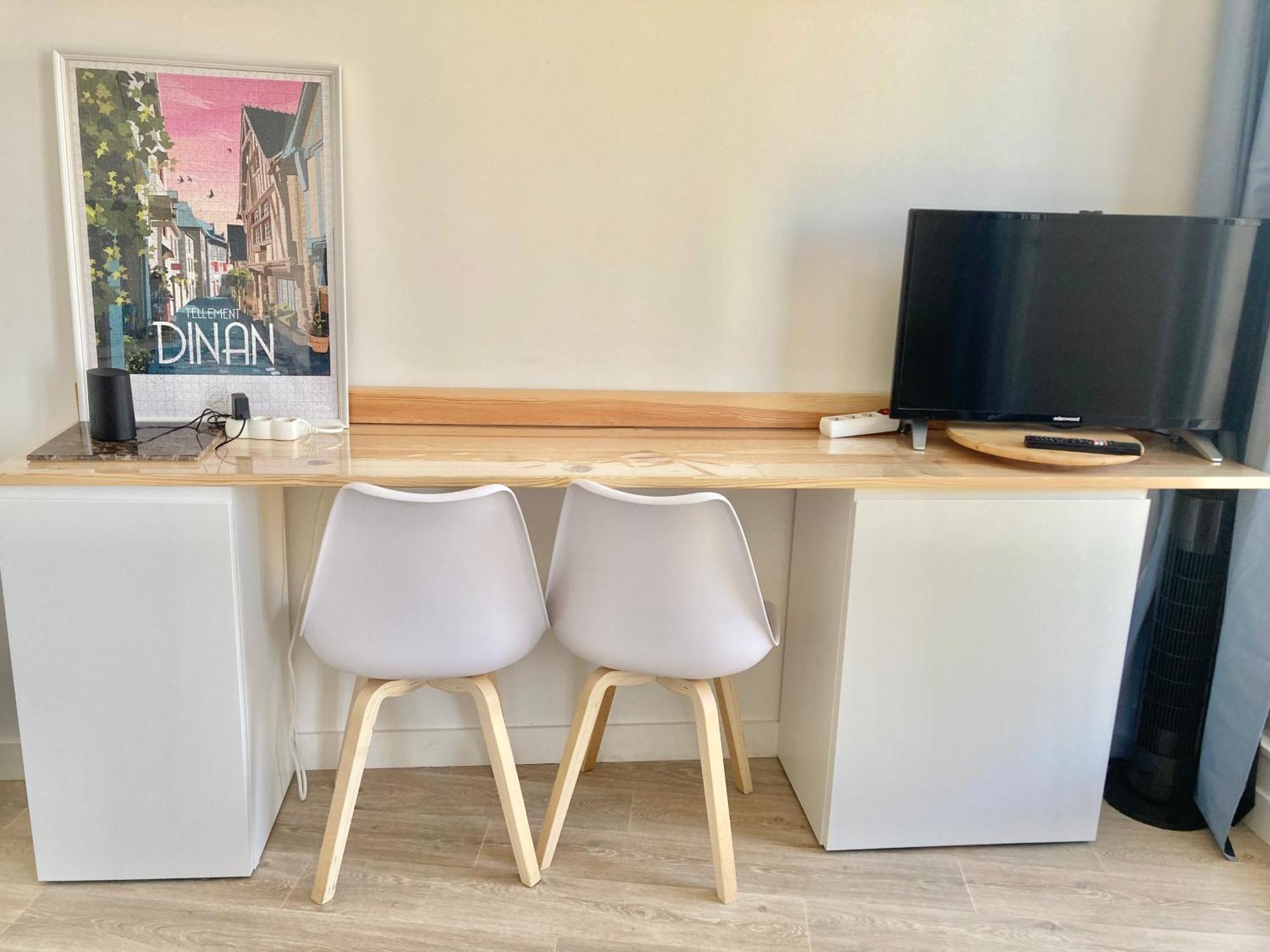 La Belle Consigne - Appartements Dinan Centre Gare Εξωτερικό φωτογραφία
